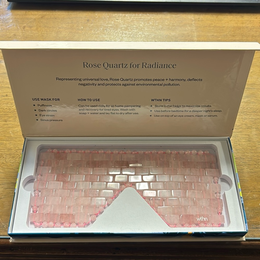 WTHN Rose Quartz Eye Mask